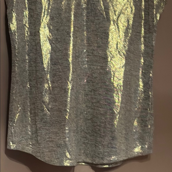 White House Black Market Gold Sleeveless Top - Picture 4 of 6